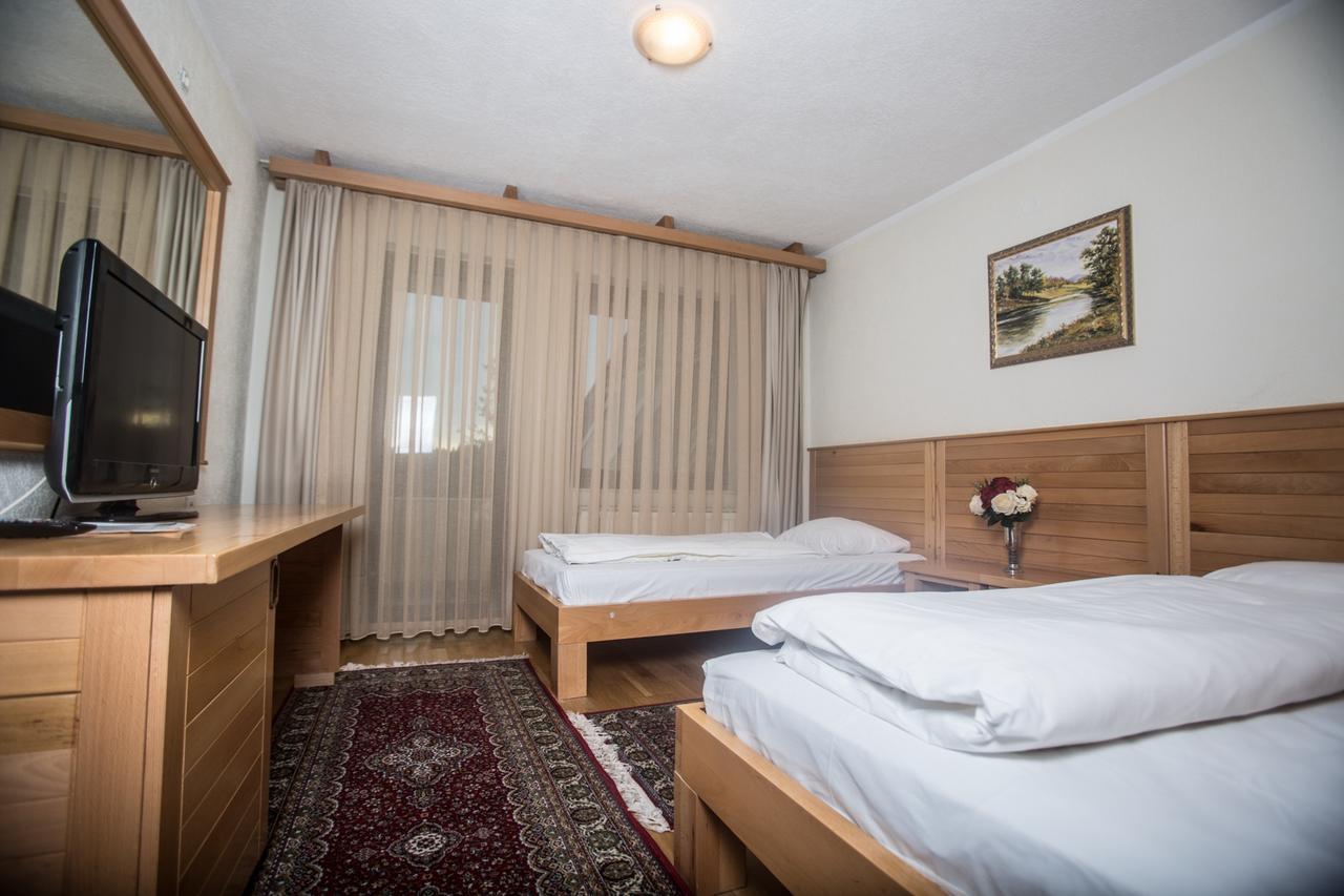 Hotel Borici Sjenica Exterior photo